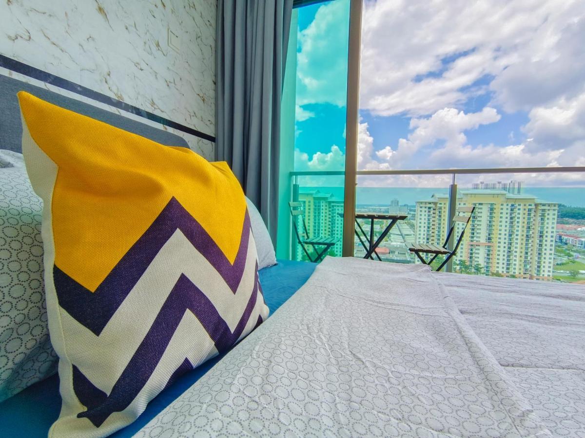 -Lake View- Mount Austin Ikea Toppen 10 Mins - B116 جوهر بهرو المظهر الخارجي الصورة